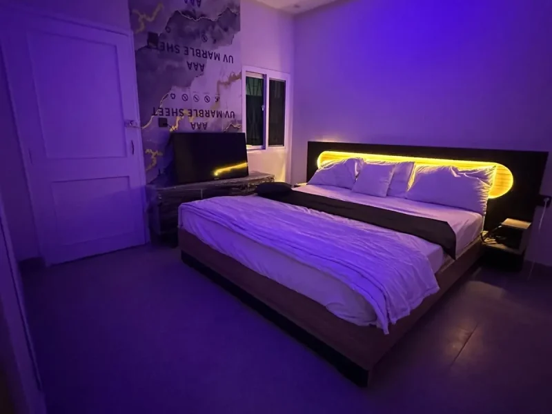 10 (2)